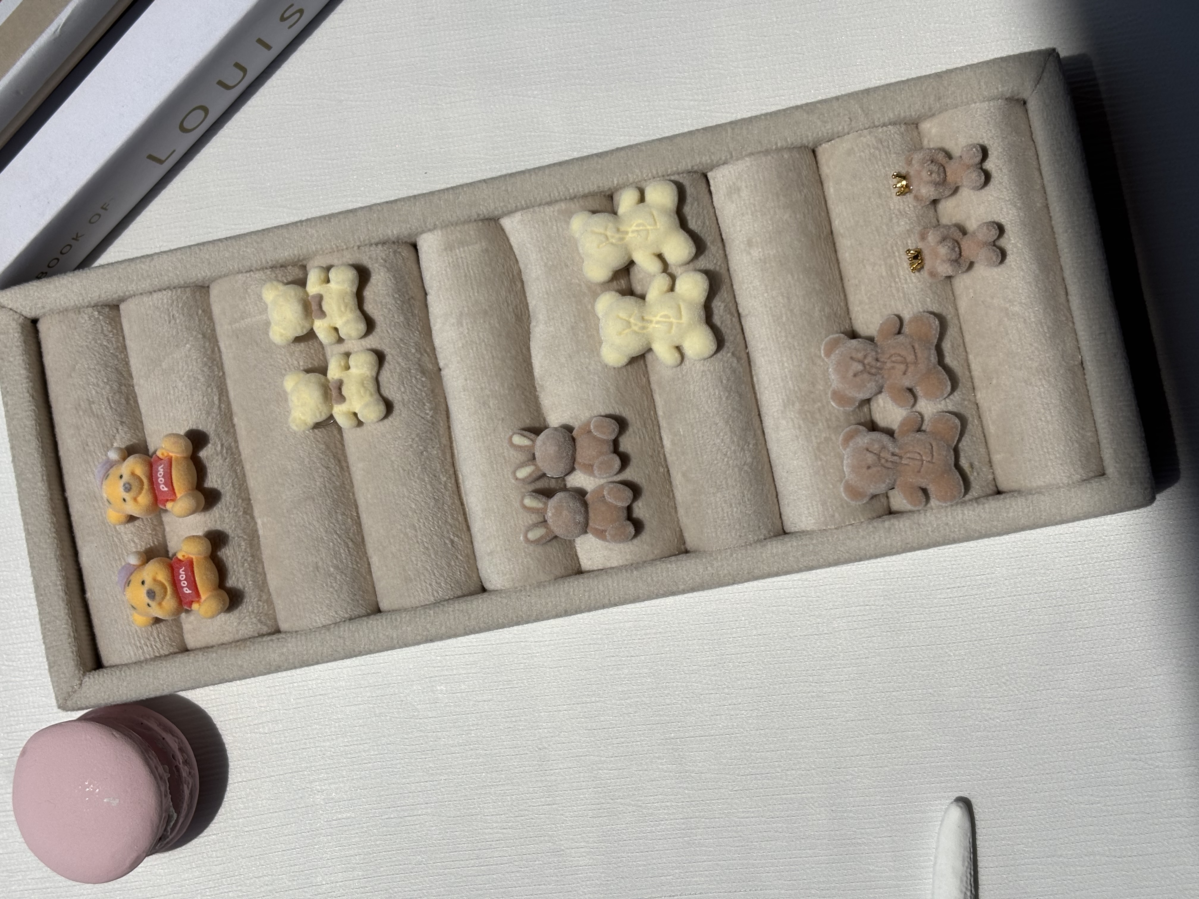 گوشواره عروسکی مخمل
